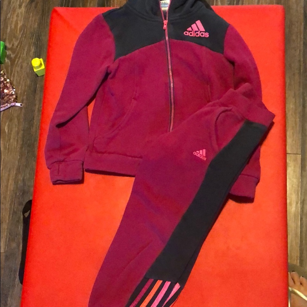 Adidas sweat shirt and pants